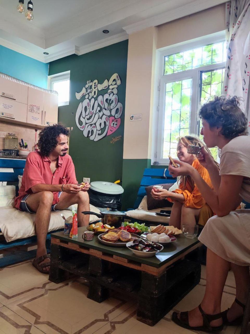 Harmony Backpackers Hostel Batumi Ngoại thất bức ảnh