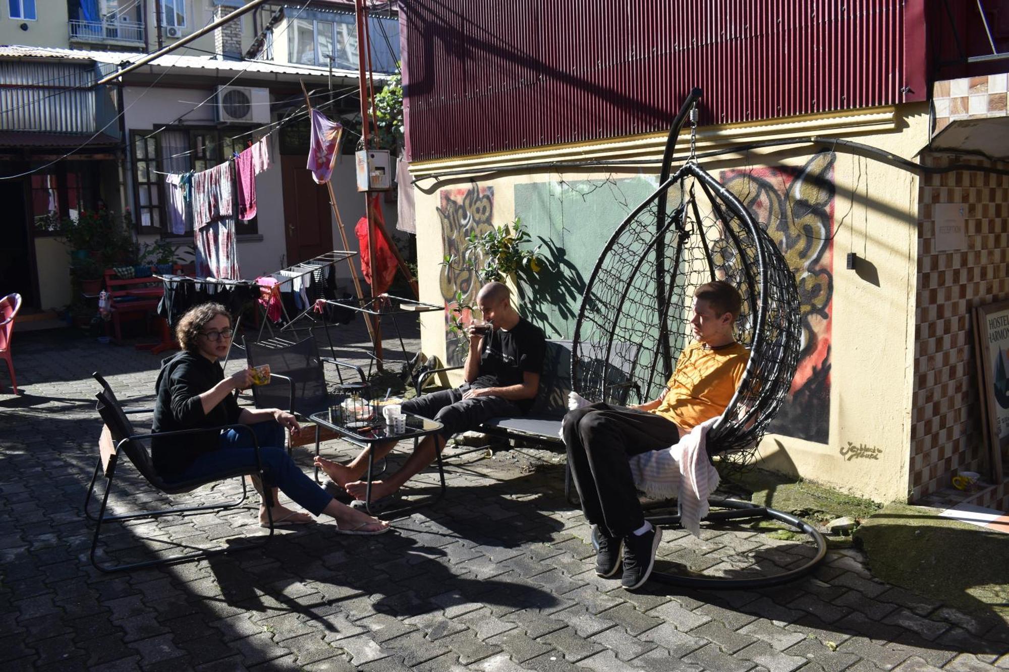 Harmony Backpackers Hostel Batumi Ngoại thất bức ảnh